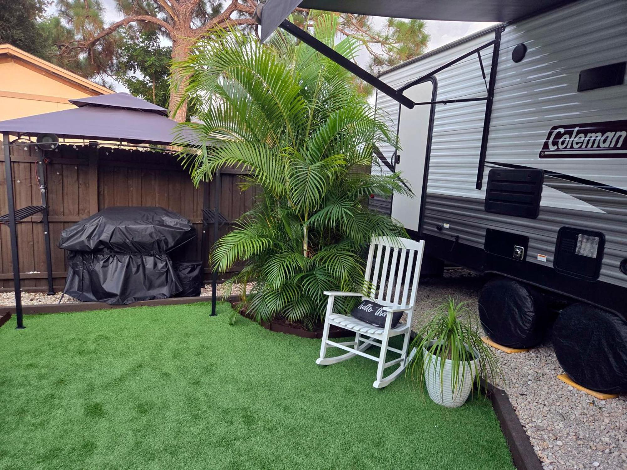 Hotel Cozy Caravan In Wonderful Fort Myers Exterior foto